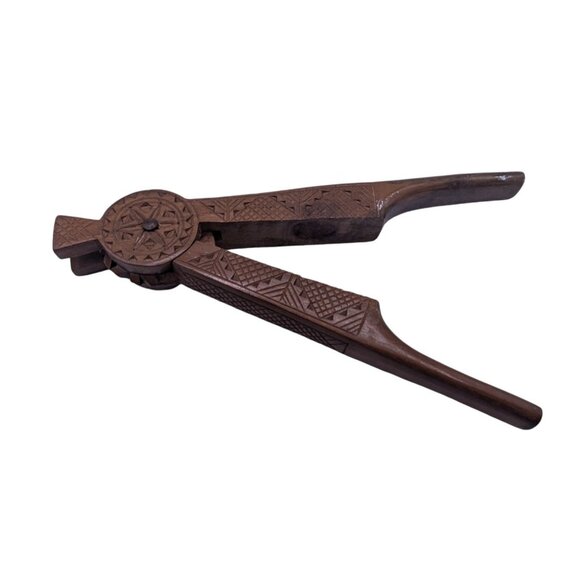 Yugoslavia Nutcracker Vintage ornate hand carved wooden geometric folk art - Picture 12 of 13